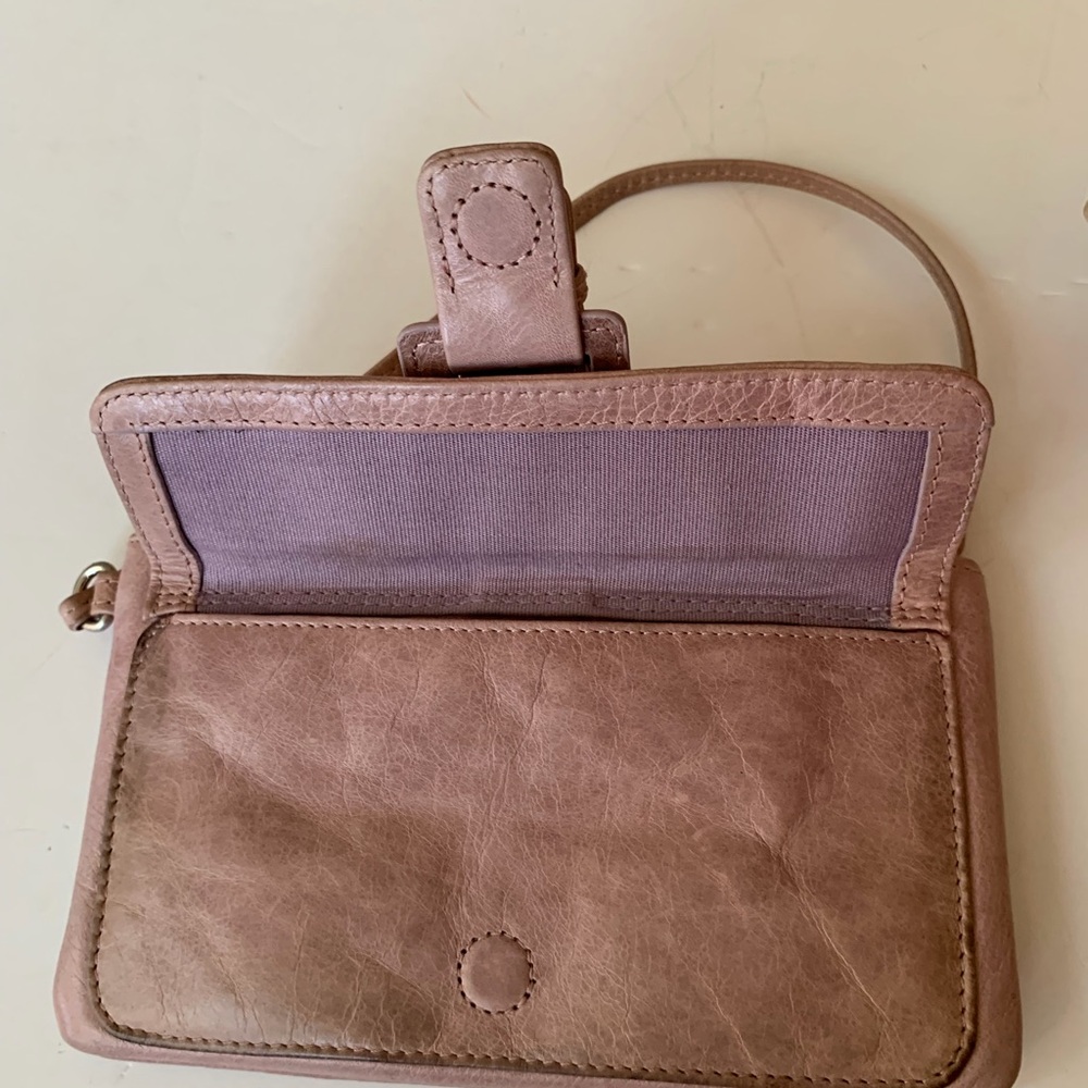 Hobo brand wallets and crossbody - Picture 9 of 11